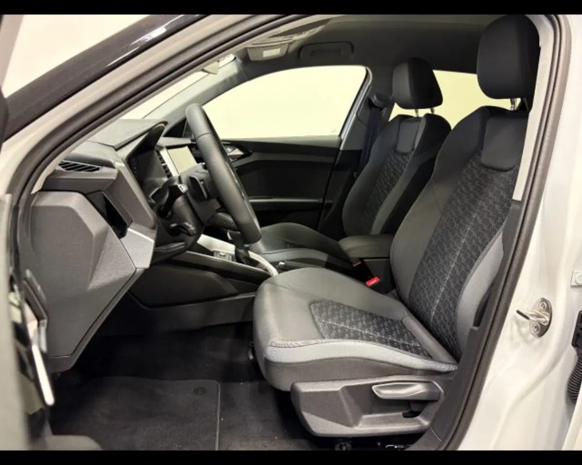 Audi A1 allstreet nuova a Treviso (10)