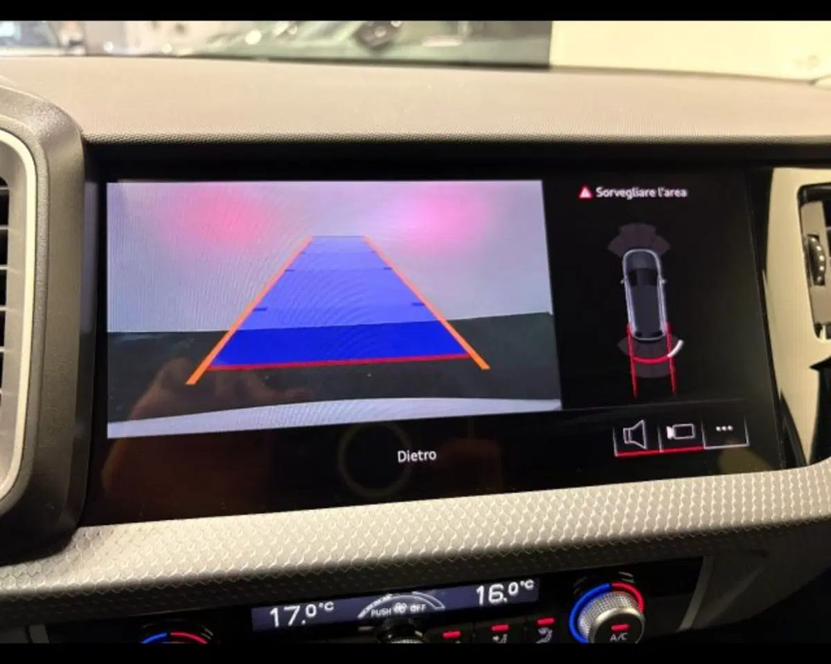 Audi A1 allstreet nuova a Treviso (7)