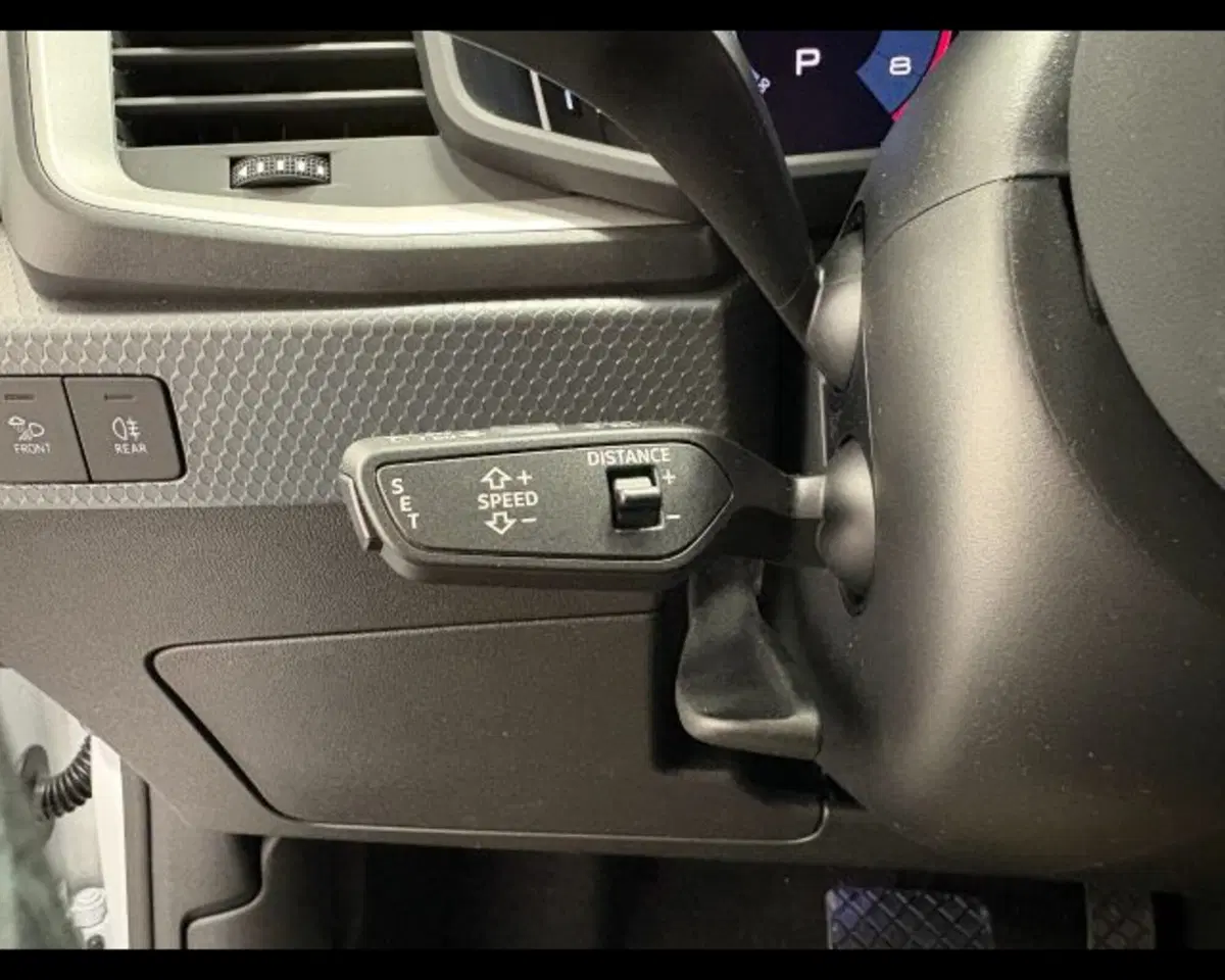 Audi A1 allstreet nuova a Treviso (9)