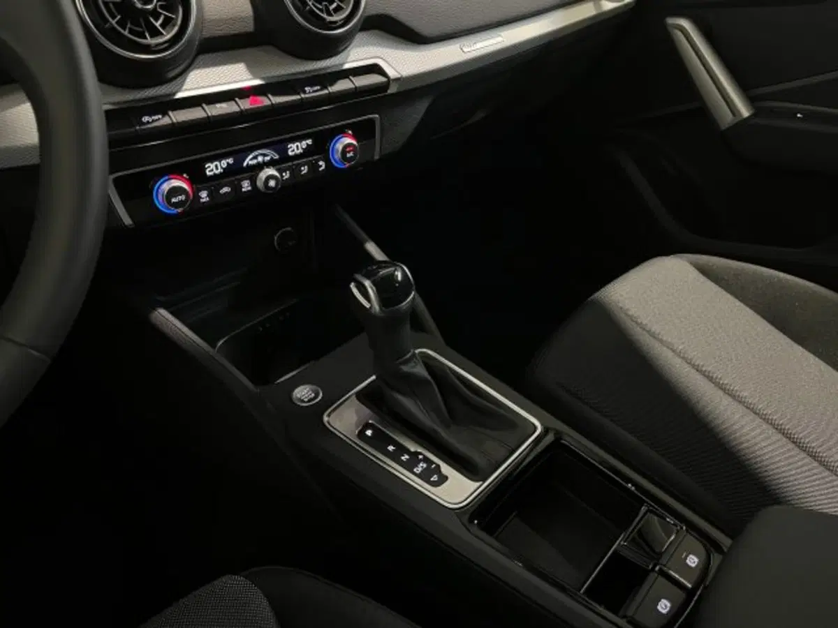 Audi Q2 nuova a Treviso (9)