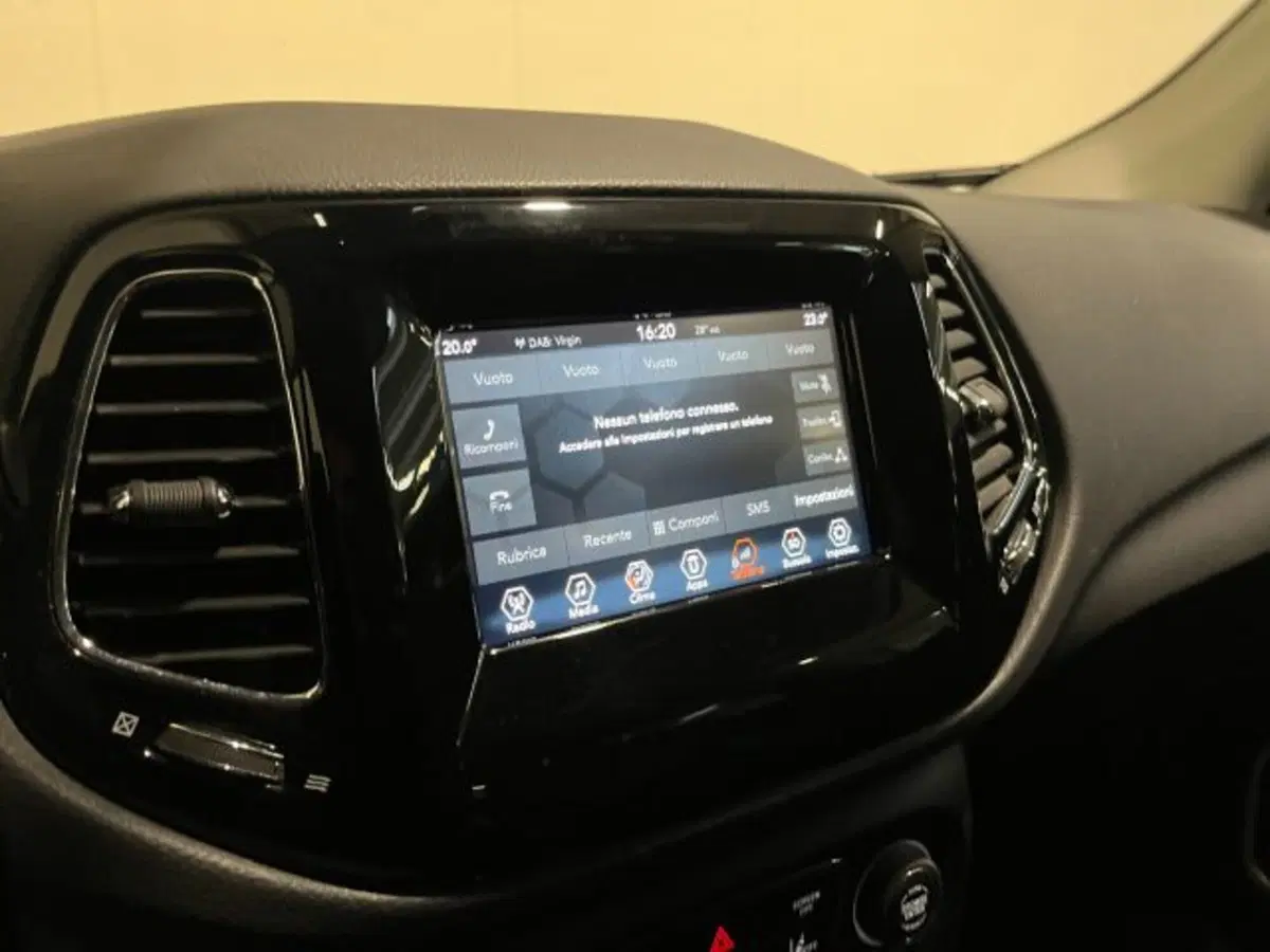 Jeep Compass usata a Treviso (8)