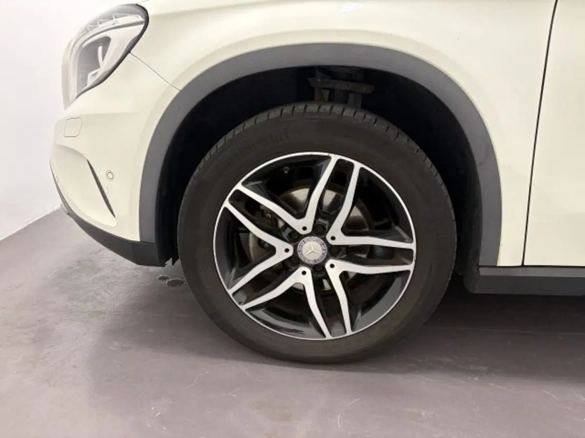 Mercedes-Benz GLA SUV usata a Treviso (14)