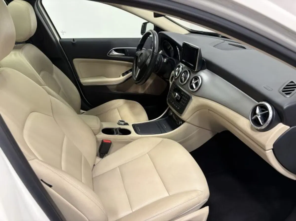 Mercedes-Benz GLA SUV usata a Treviso (4)