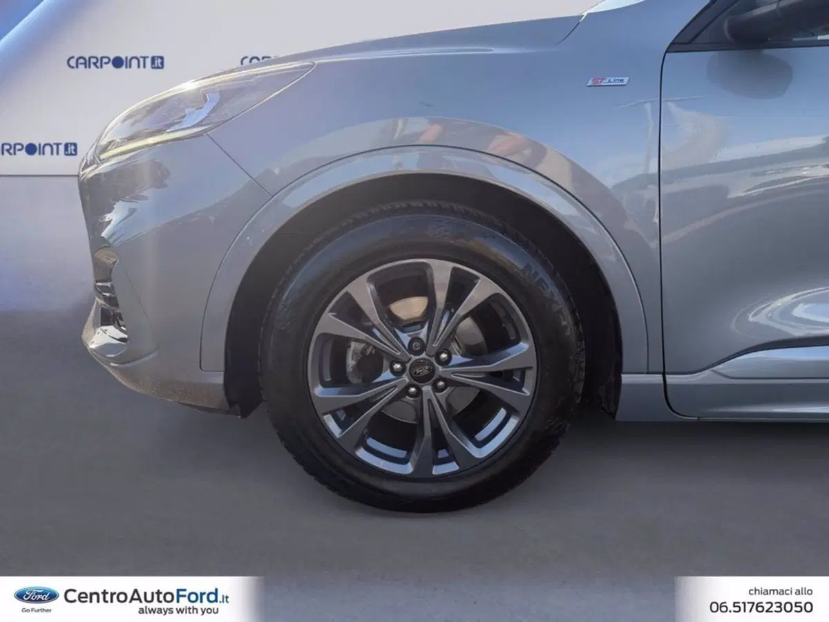Ford Kuga usata a Roma (14)