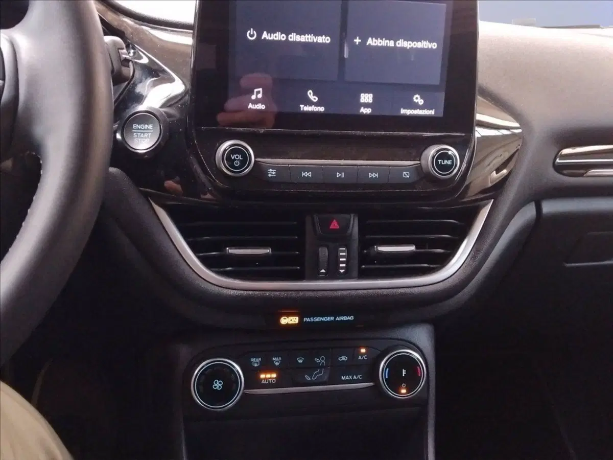 Ford Fiesta usata a Milano (11)