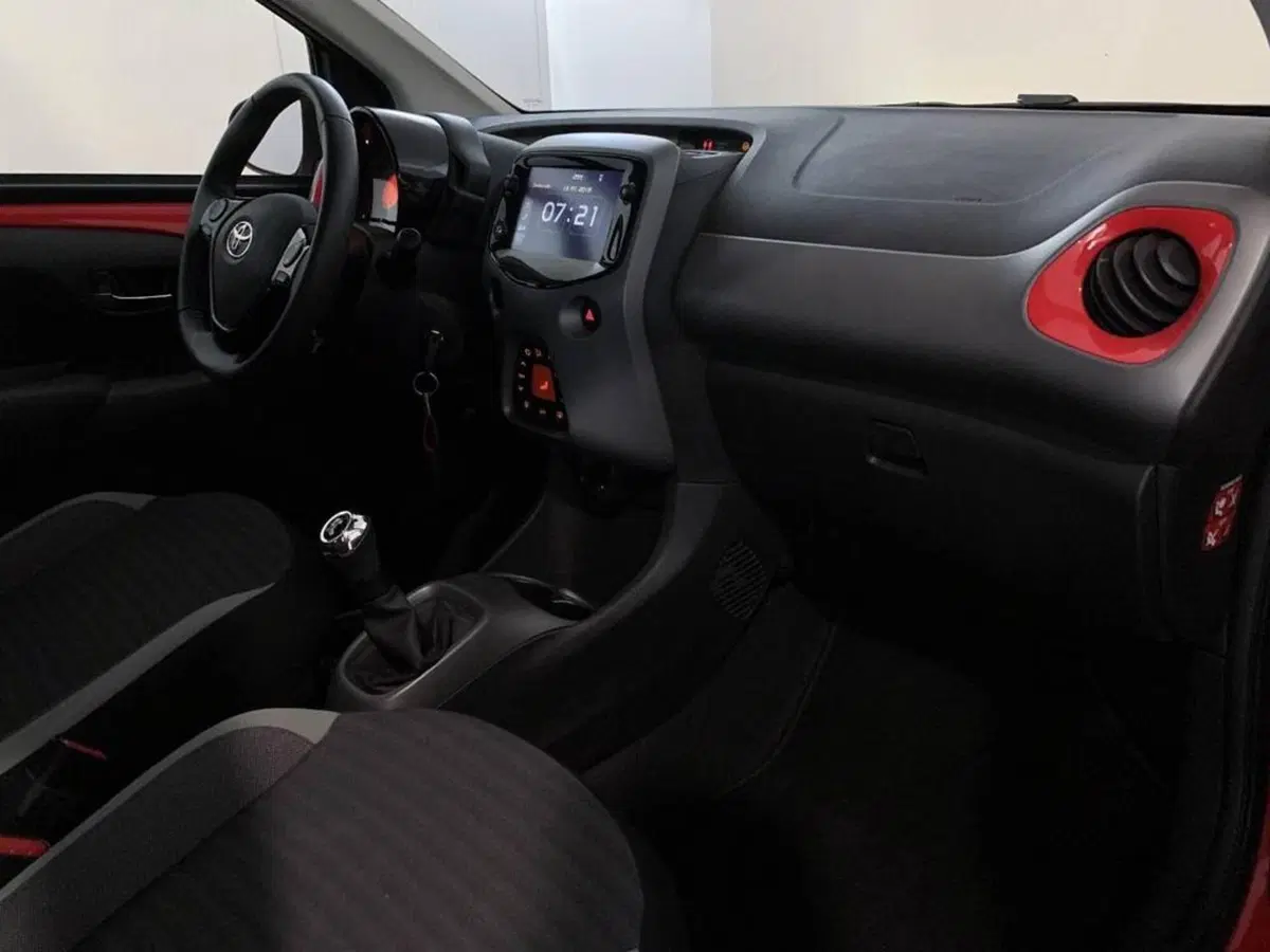 Toyota Aygo usata a Torino (11)