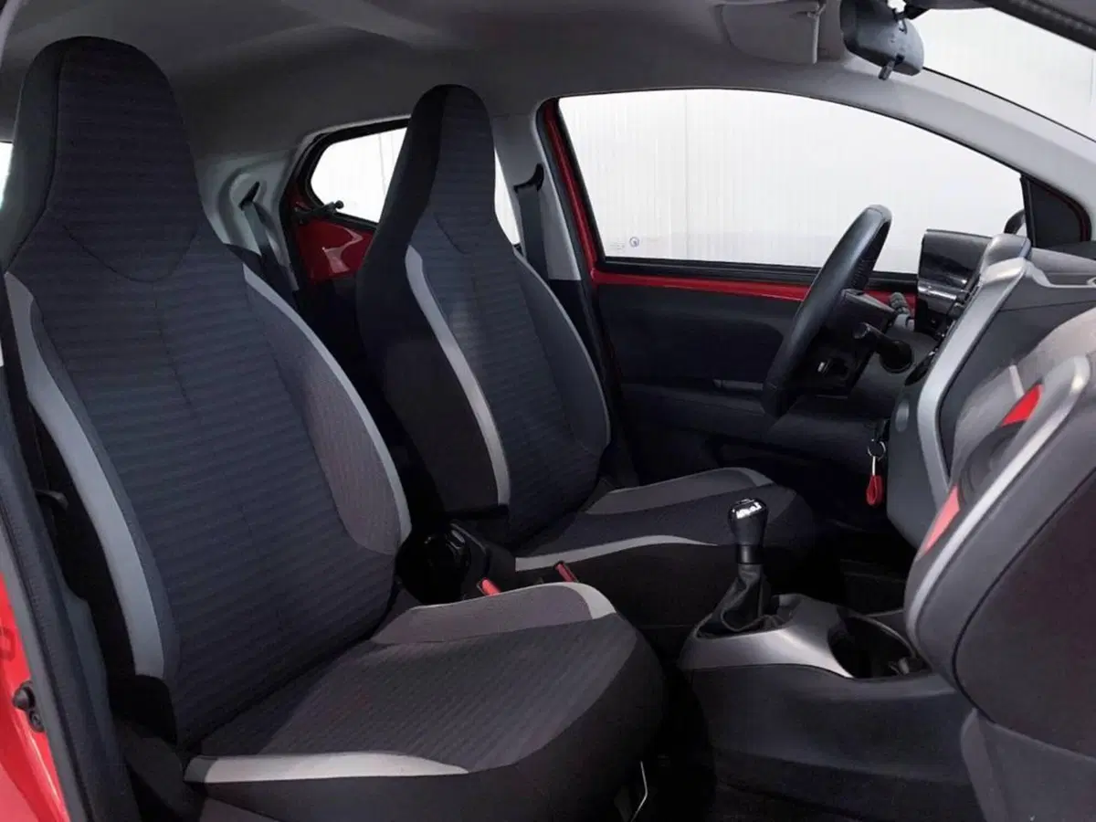 Toyota Aygo usata a Torino (8)