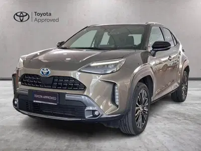 Toyota Yaris Cross 1.5h GR Sport Black Sky fwd 116cv e-cvt del 2021 usata a Torino