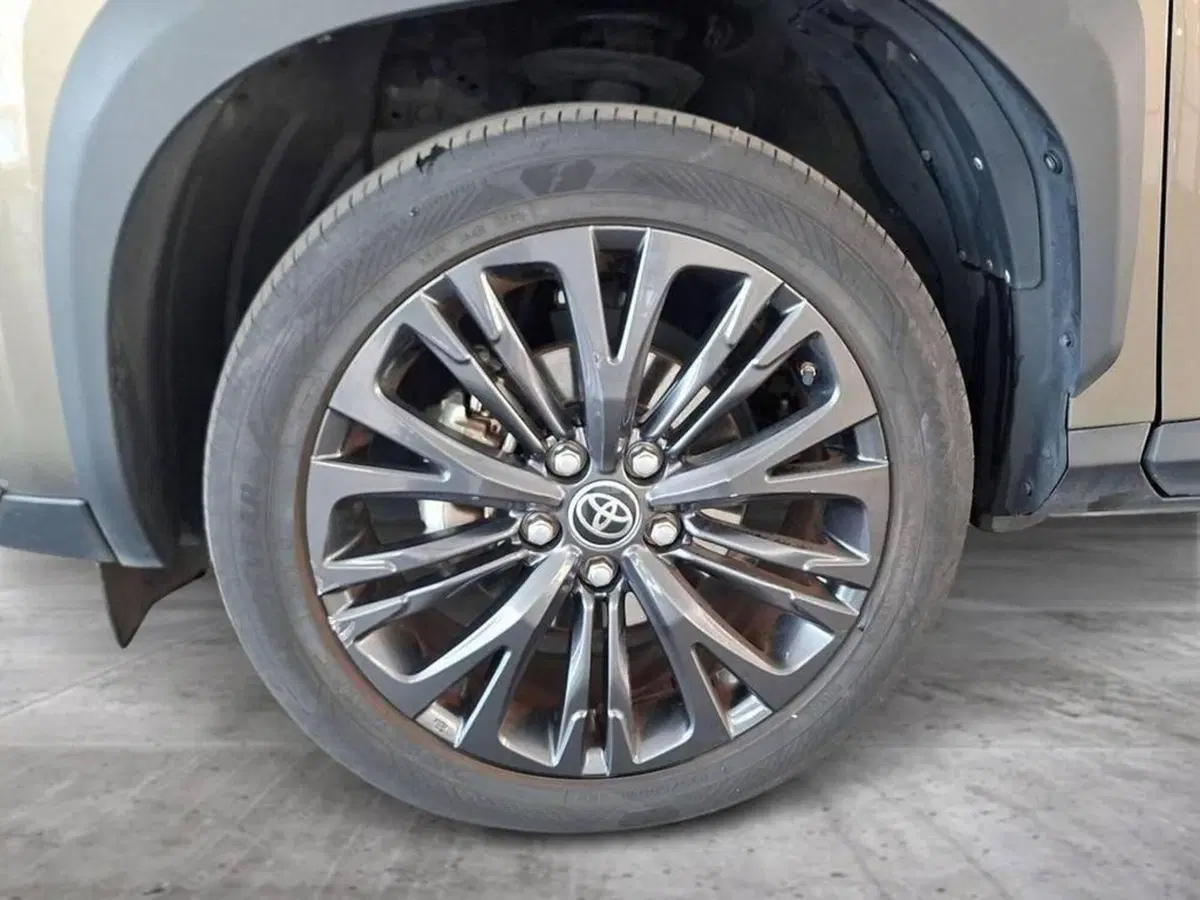 Toyota Yaris Cross usata a Torino (6)