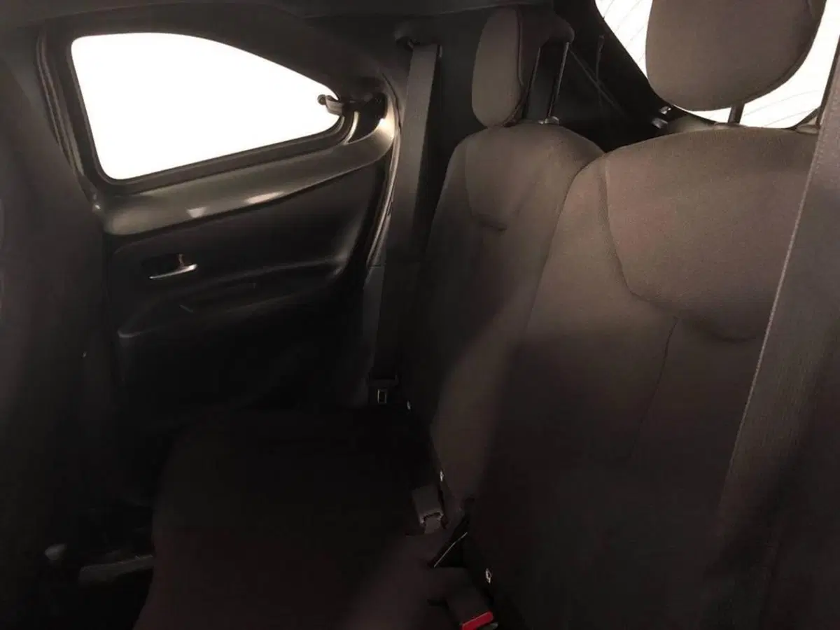 Toyota Aygo X usata a Torino (13)