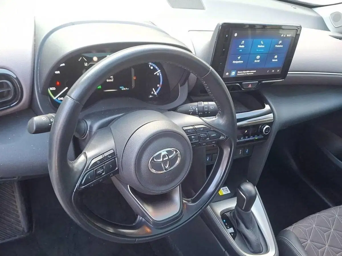Toyota Yaris Cross usata a Torino (11)