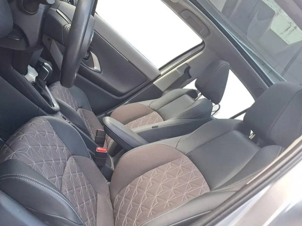 Toyota Yaris Cross usata a Torino (13)