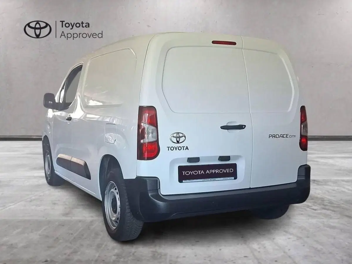Toyota Proace City Furgone usata a Torino (3)