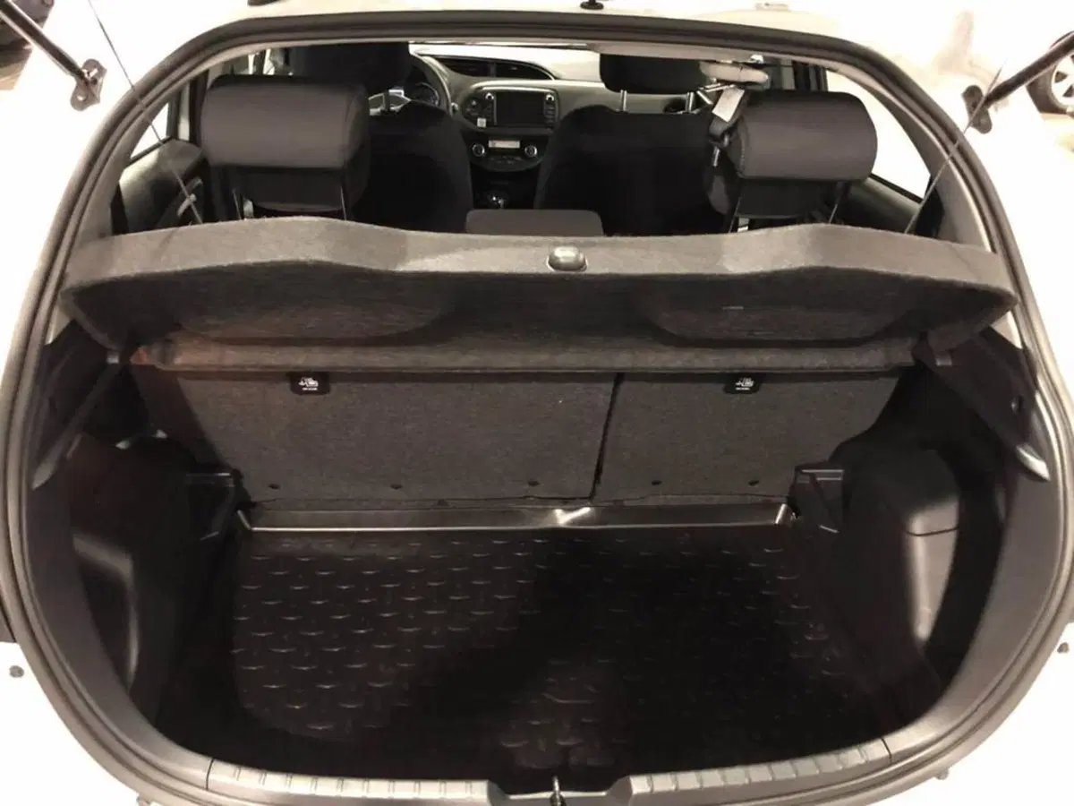 Toyota Yaris usata a Torino (14)