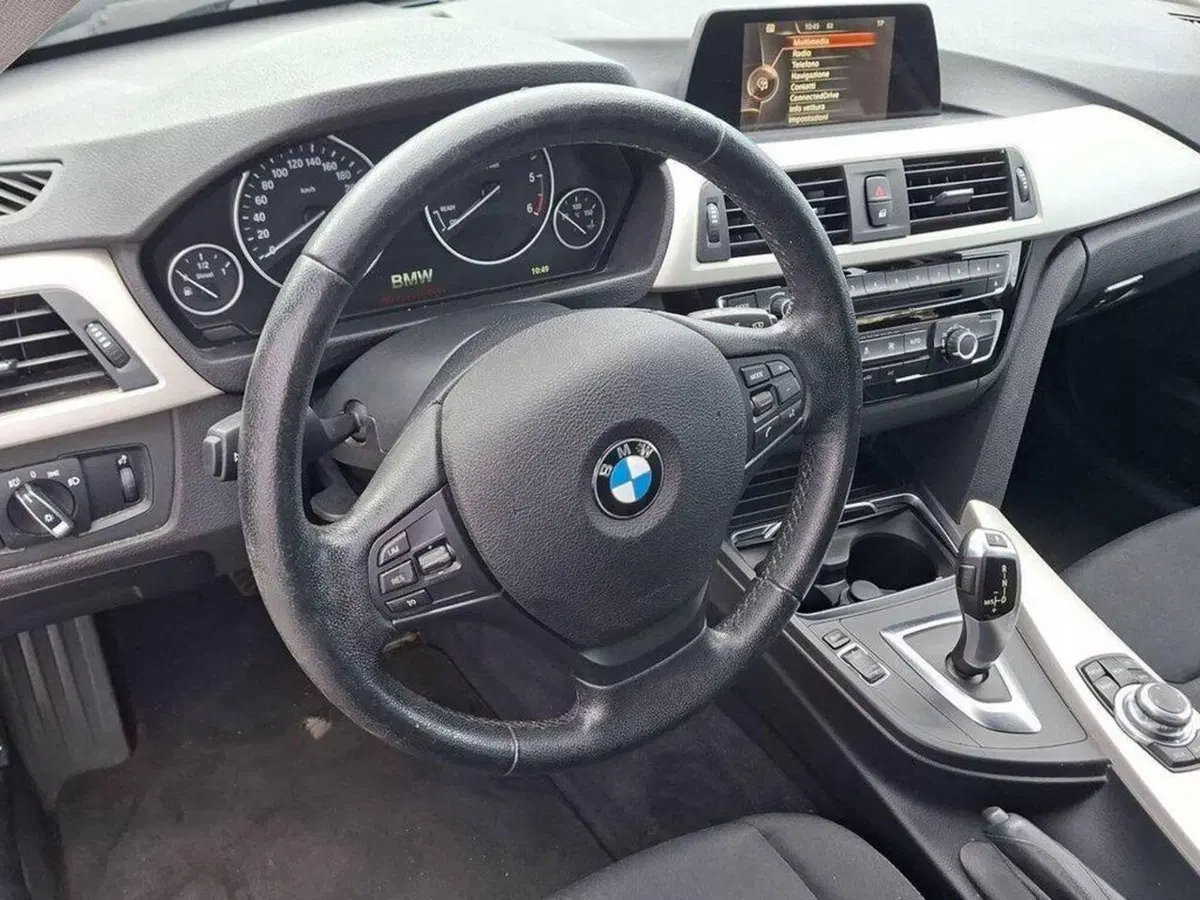 BMW Serie 3 Touring usata a Torino (10)