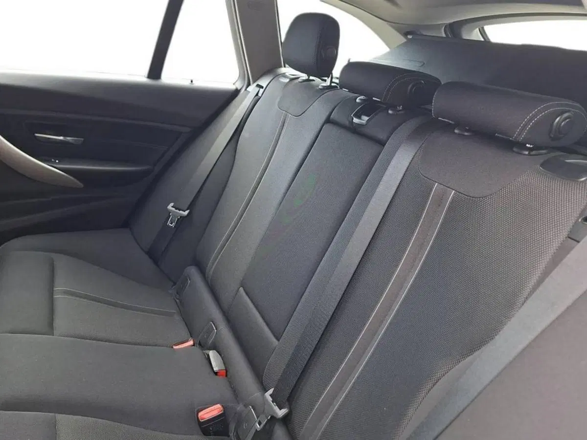 BMW Serie 3 Touring usata a Torino (11)