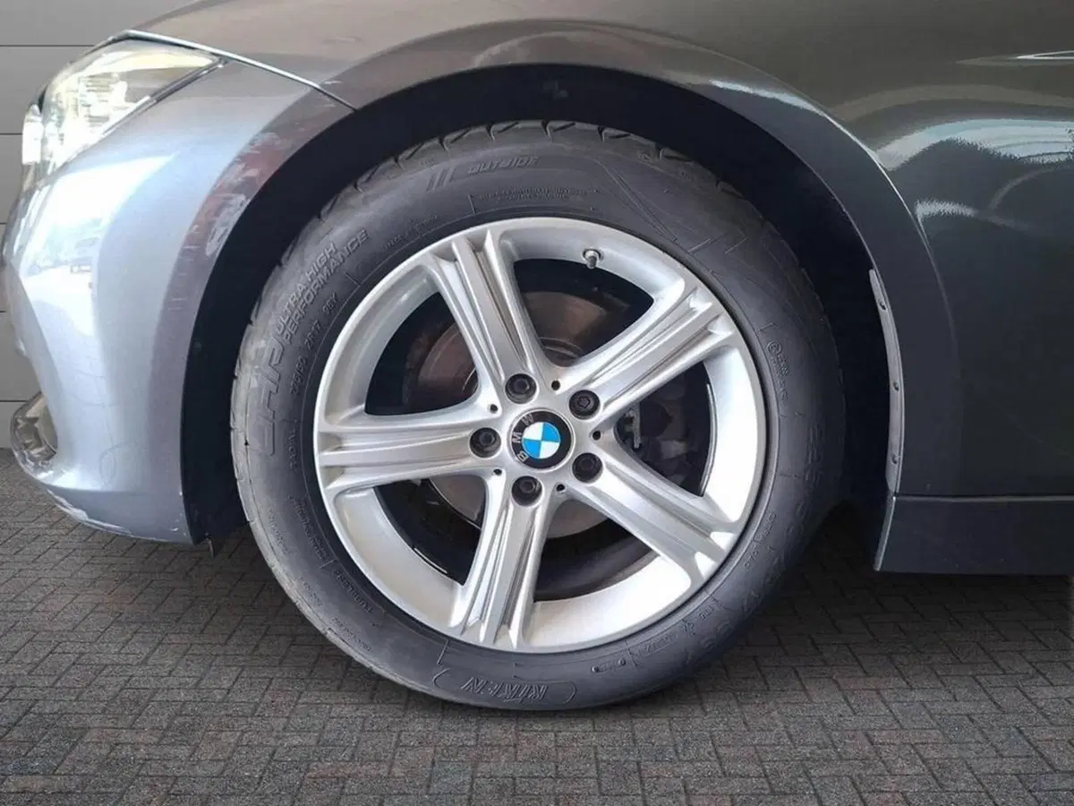 BMW Serie 3 Touring usata a Torino (5)