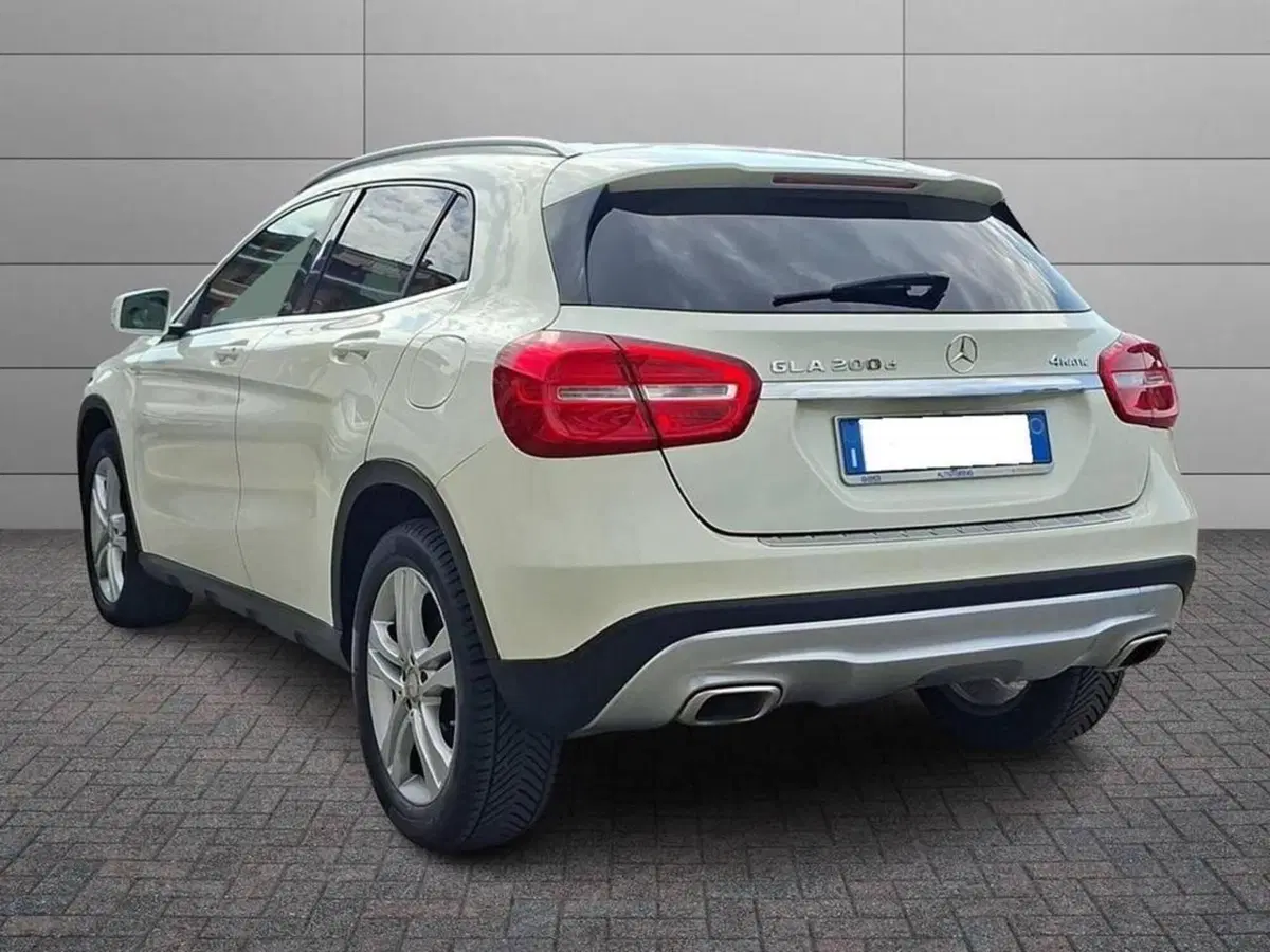 Mercedes-Benz GLA SUV usata a Torino (2)