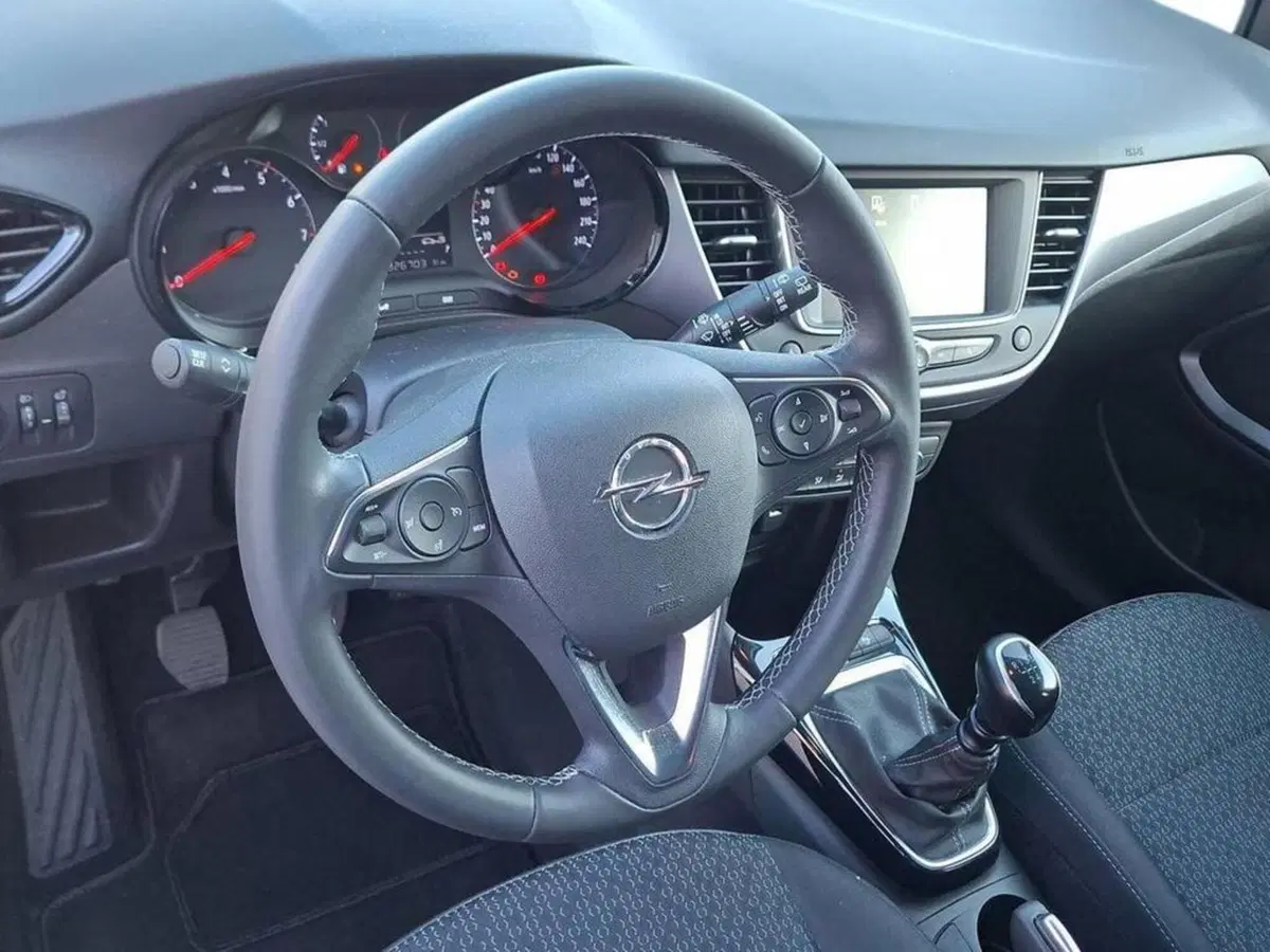 Opel Crossland usata a Torino (10)