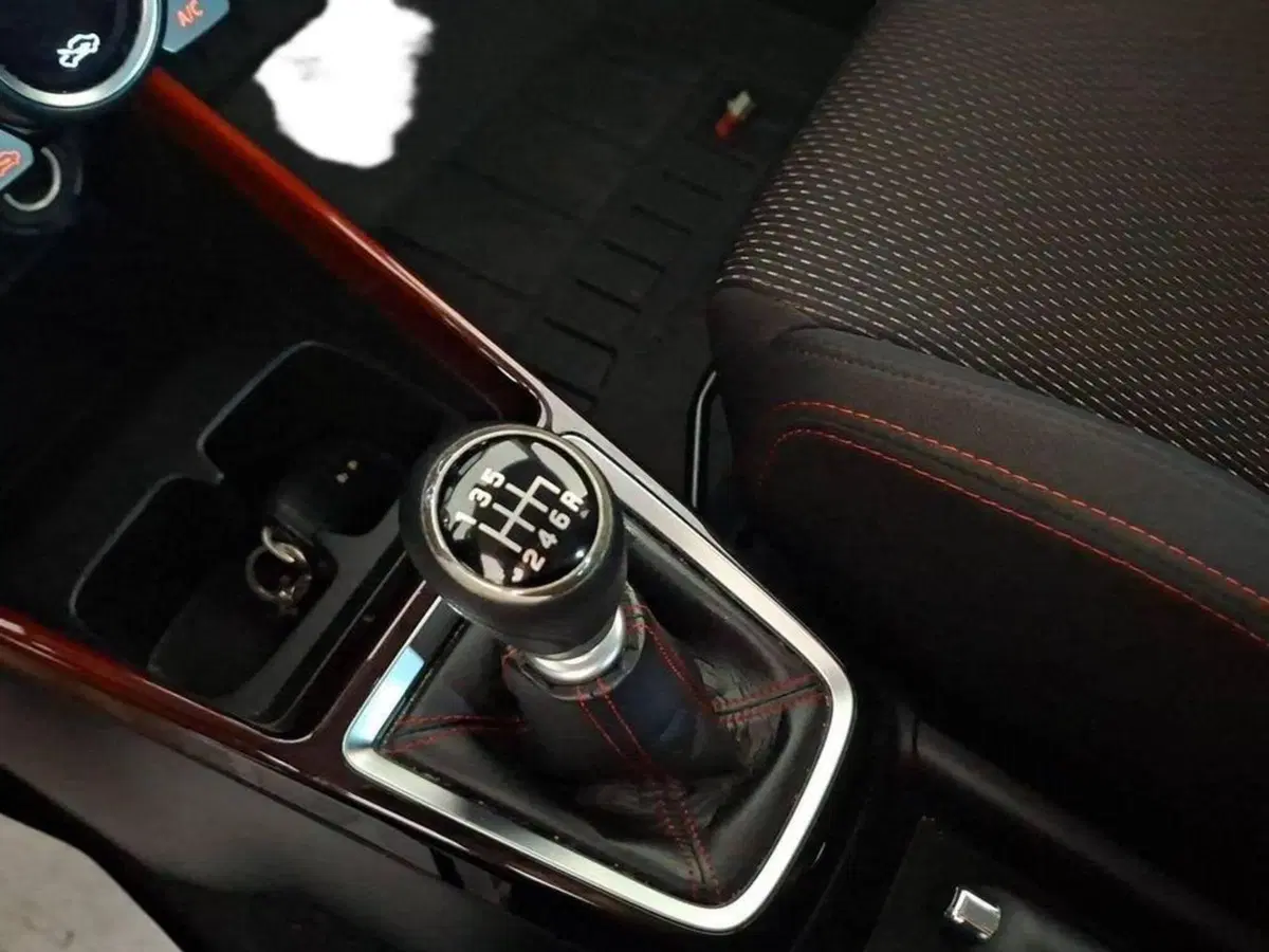Suzuki Swift usata a Torino (8)