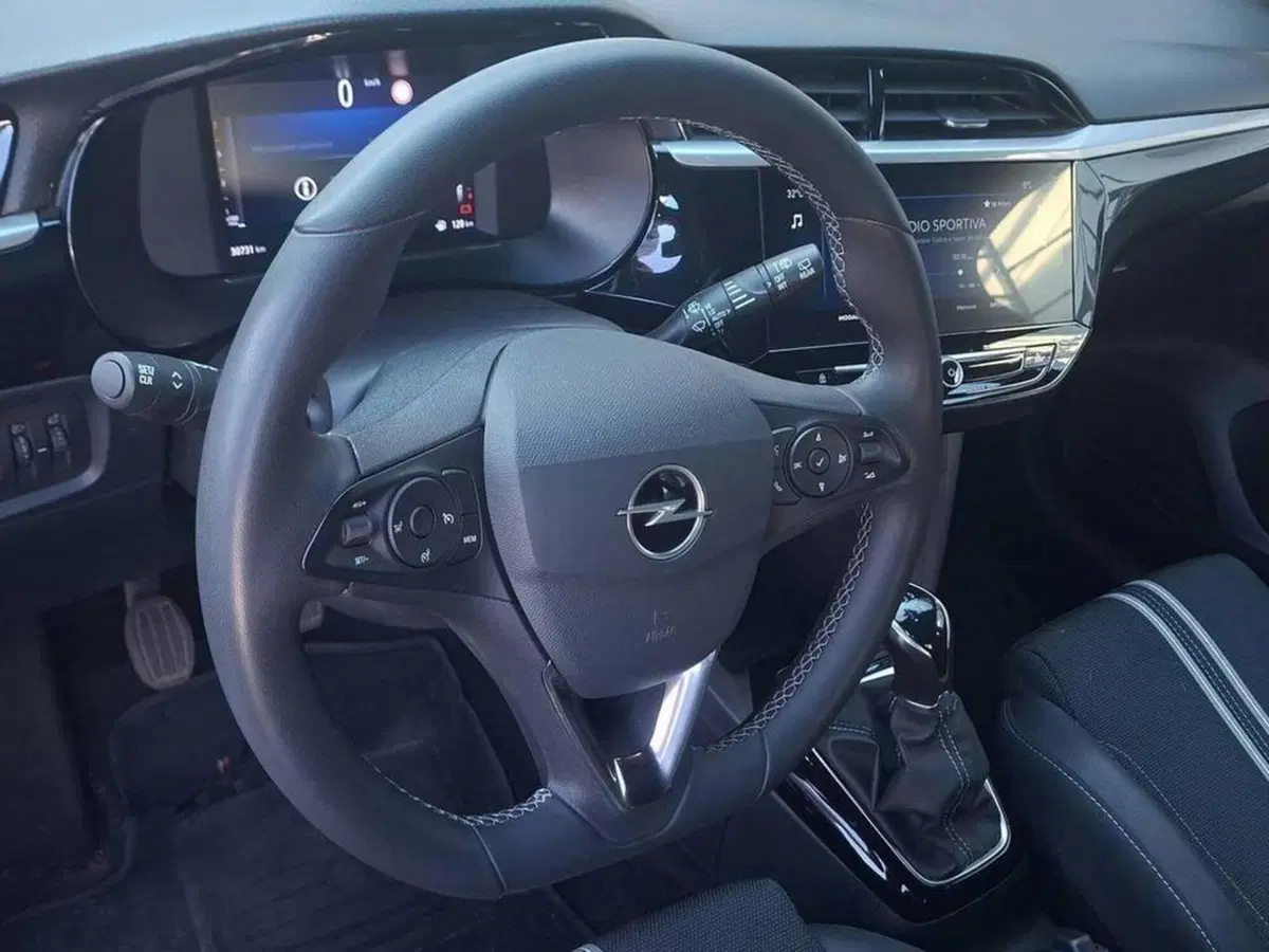 Opel Corsa usata a Torino (10)
