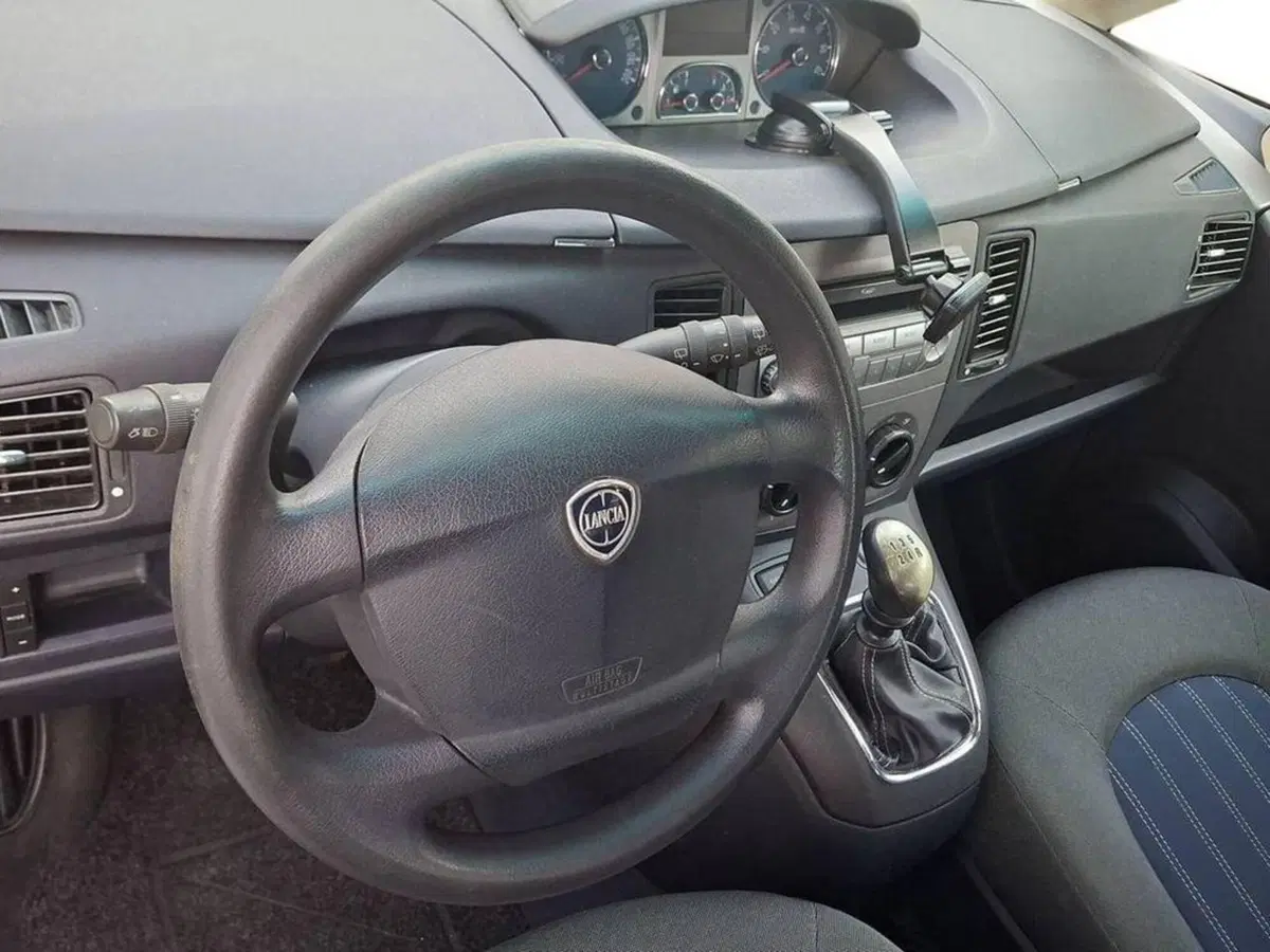 Lancia Musa usata a Torino (10)