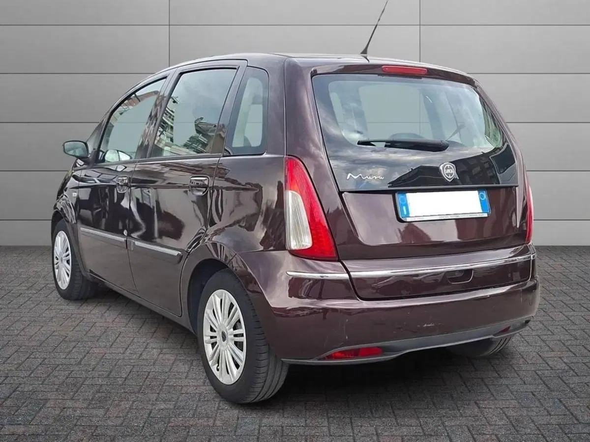 Lancia Musa usata a Torino (2)