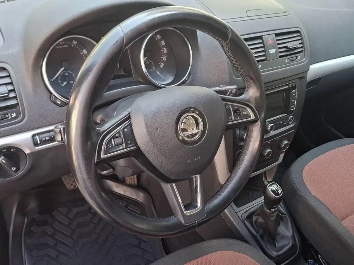 Skoda Yeti usata a Torino (10)