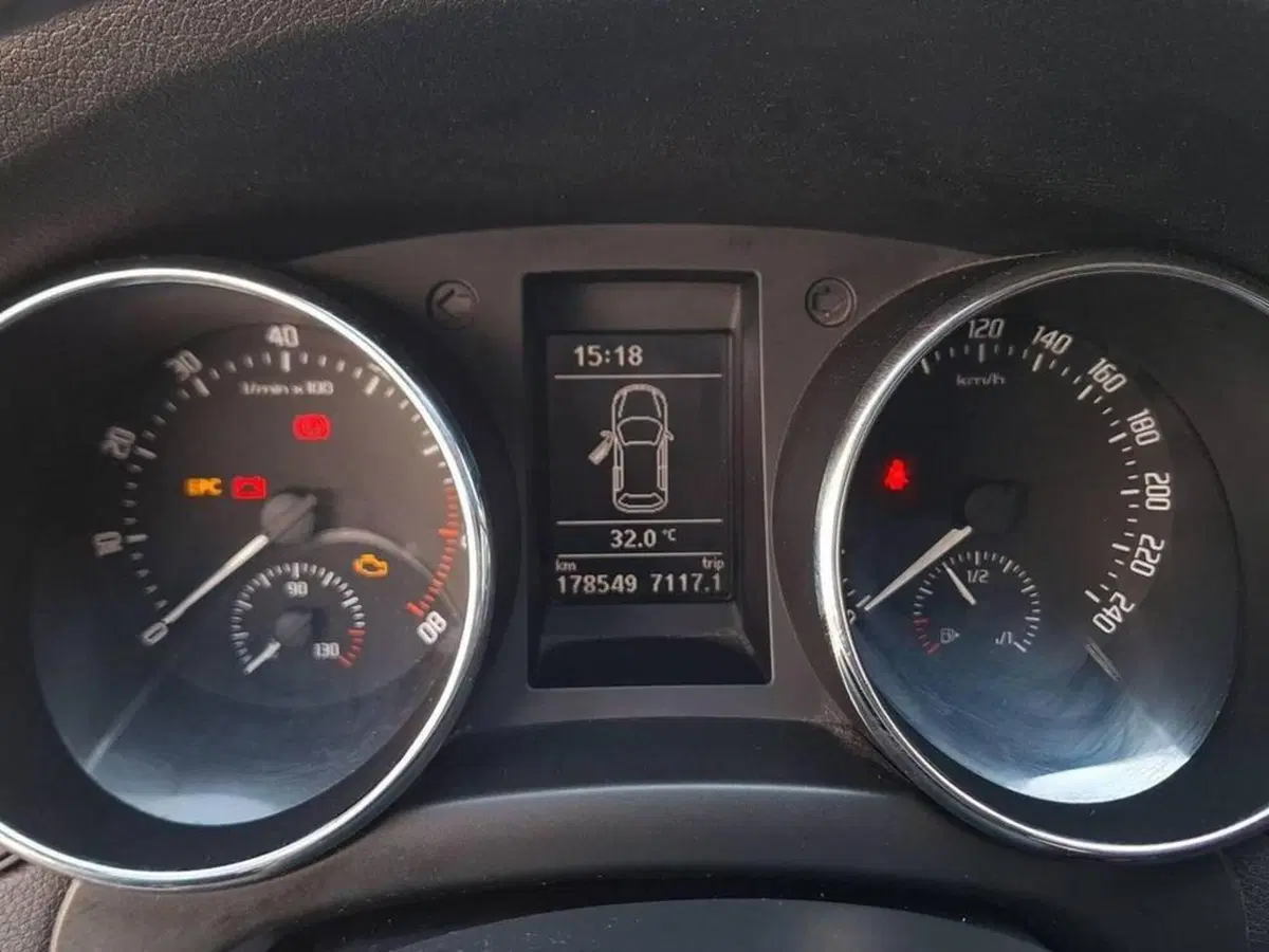 Skoda Yeti usata a Torino (6)