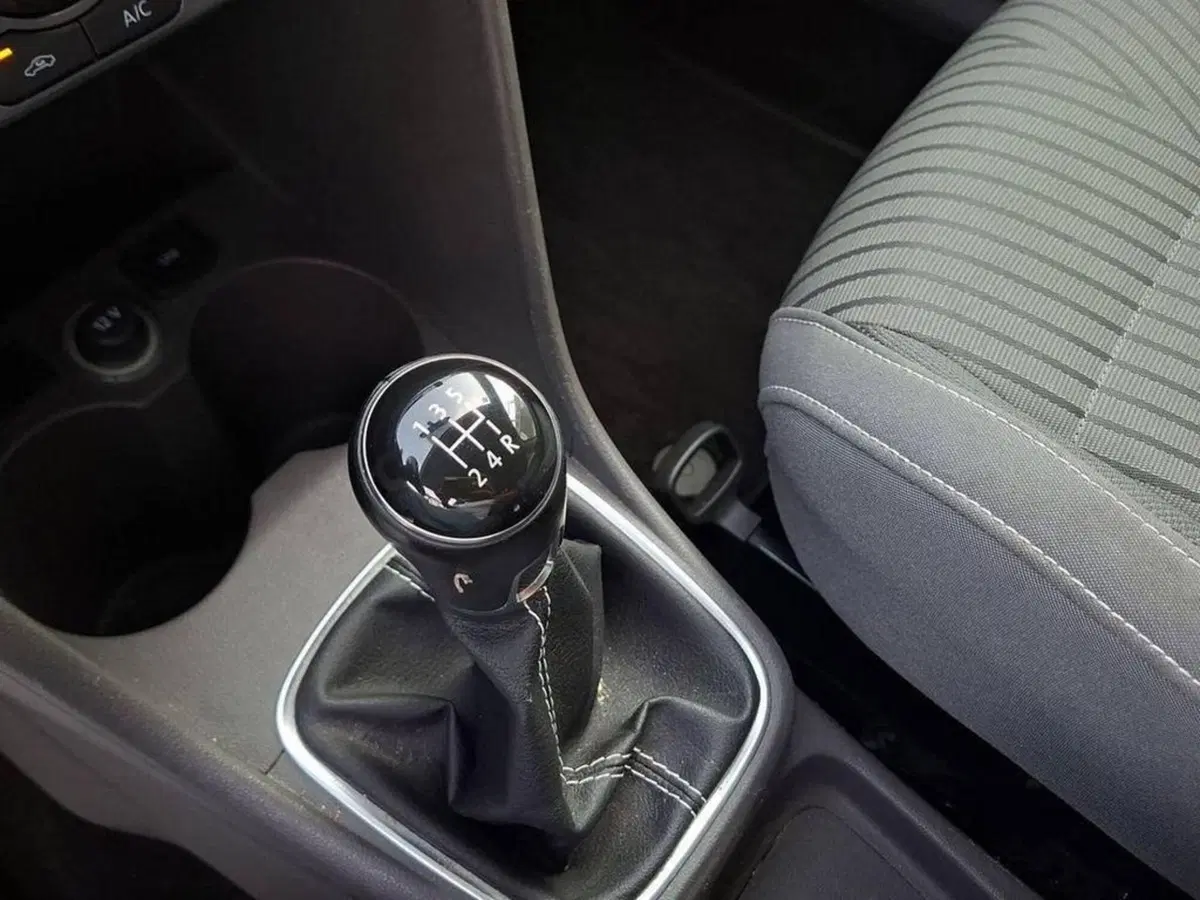 Volkswagen Polo usata a Torino (8)