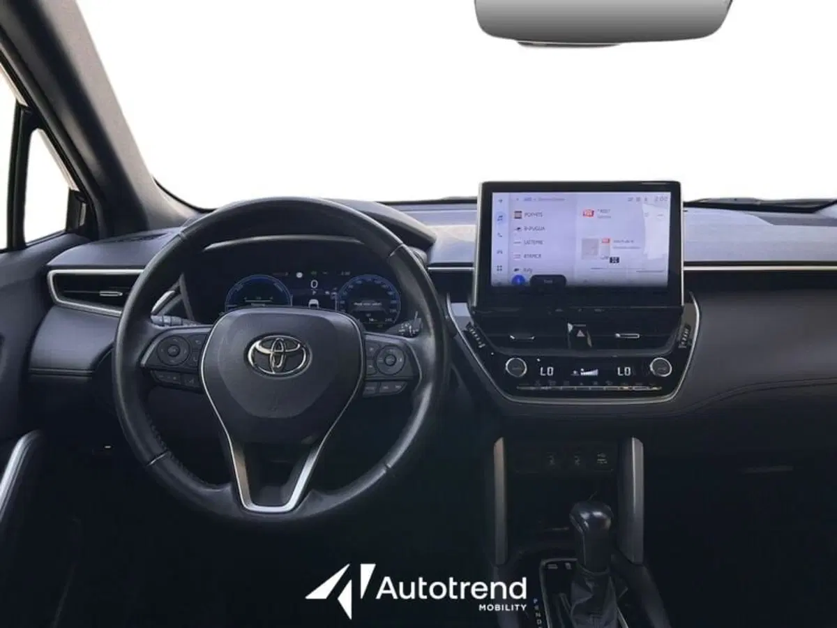 Toyota Corolla Cross Hybrid usata a Lecce (8)