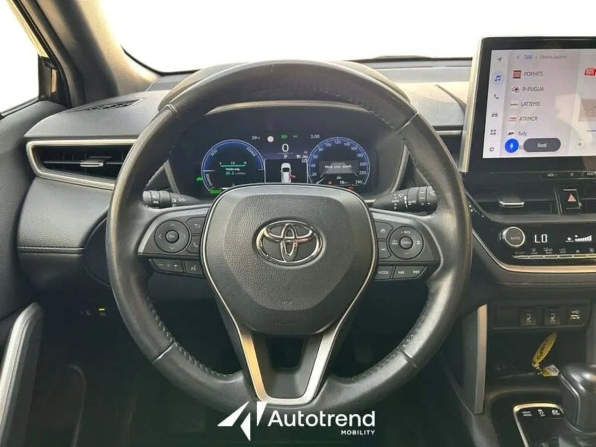 Toyota Corolla Cross Hybrid usata a Lecce (9)
