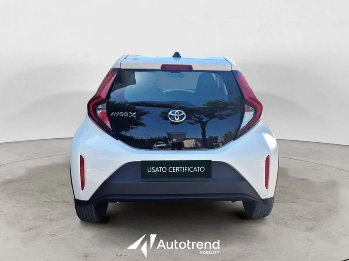 Toyota Aygo X usata a Lecce (3)