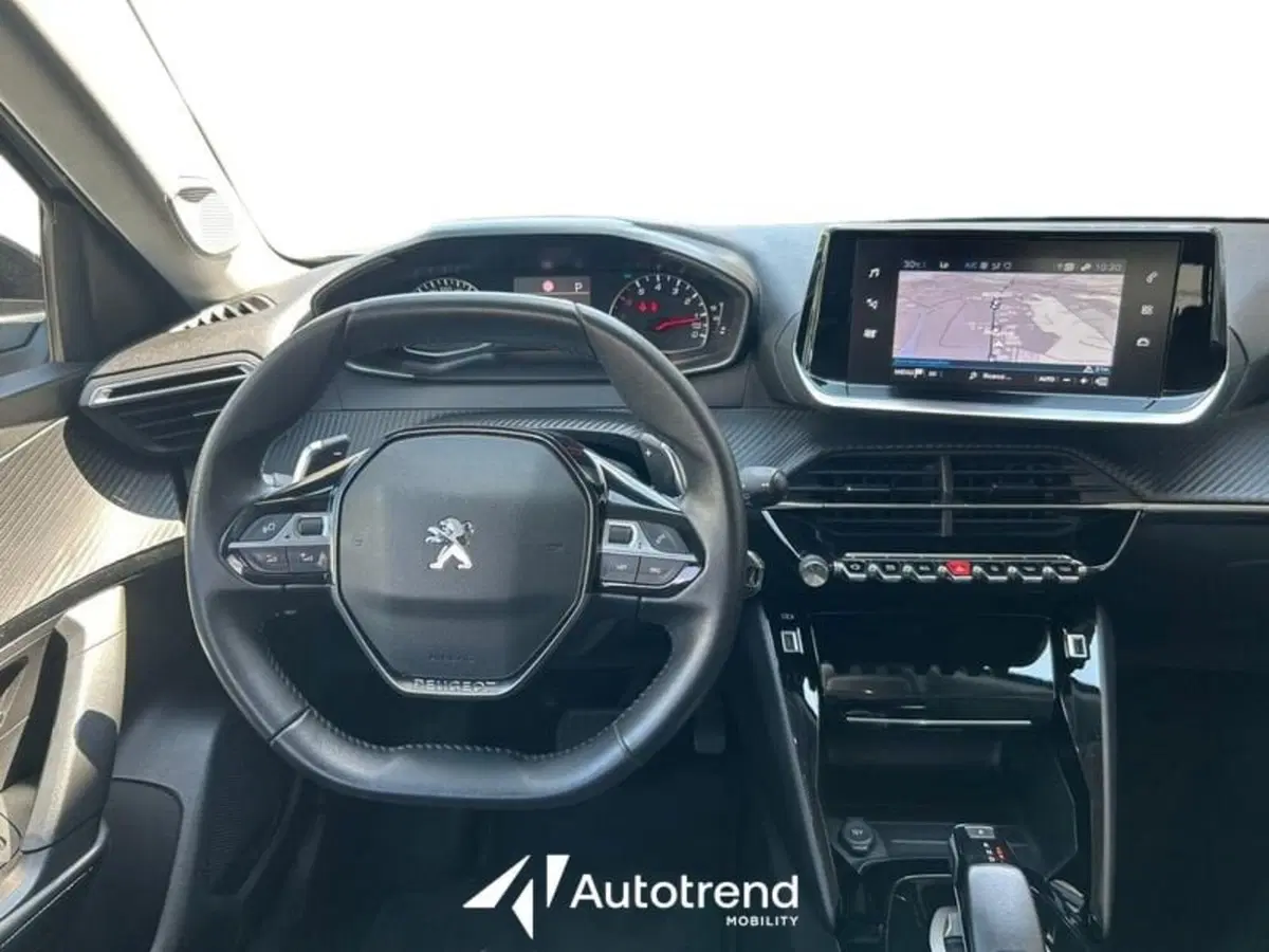 Peugeot 2008 usata a Lecce (8)