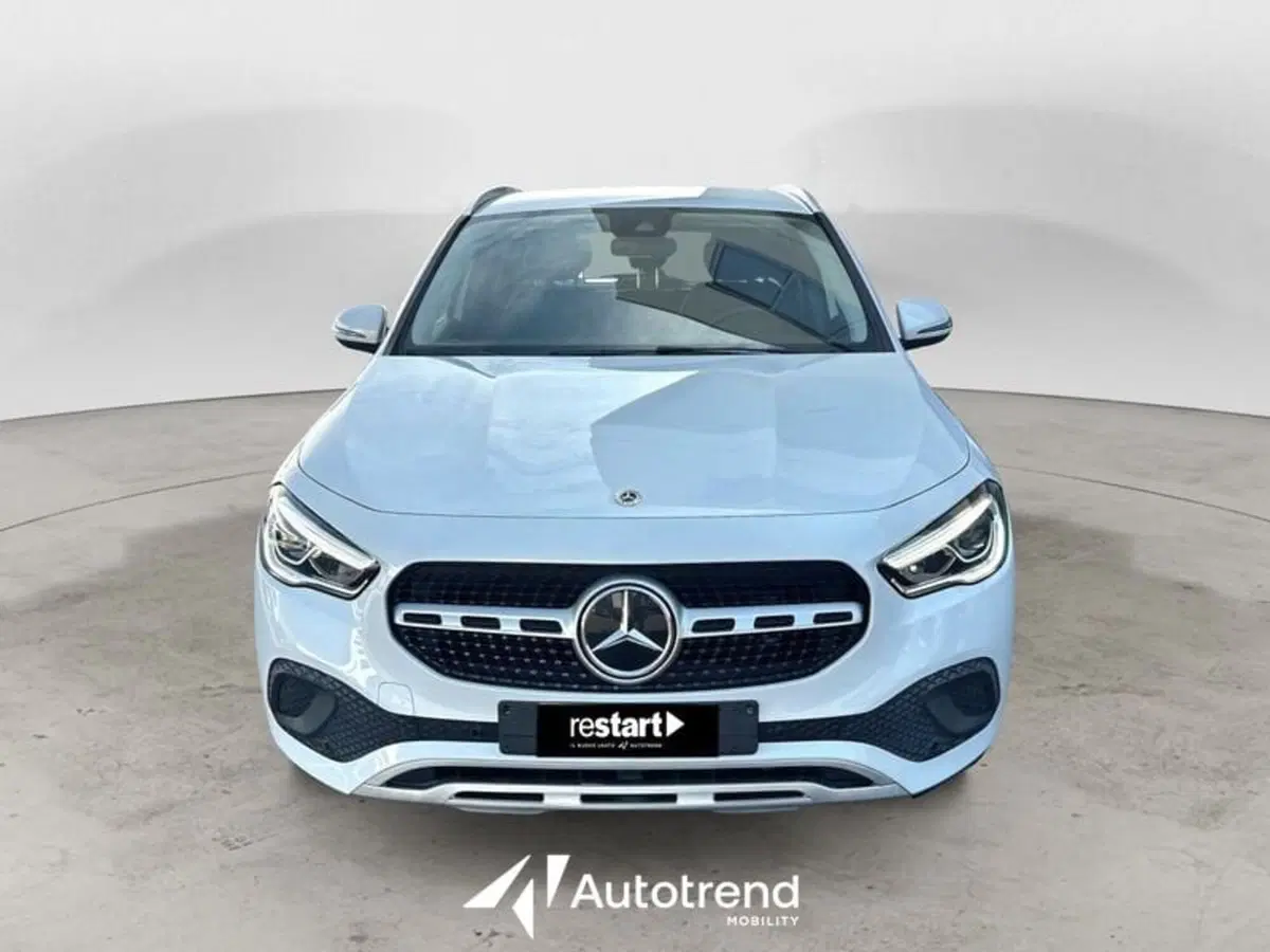 Mercedes-Benz GLB usata a Lecce (3)