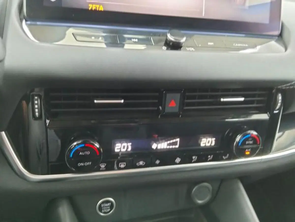 Nissan Qashqai usata a Como (17)