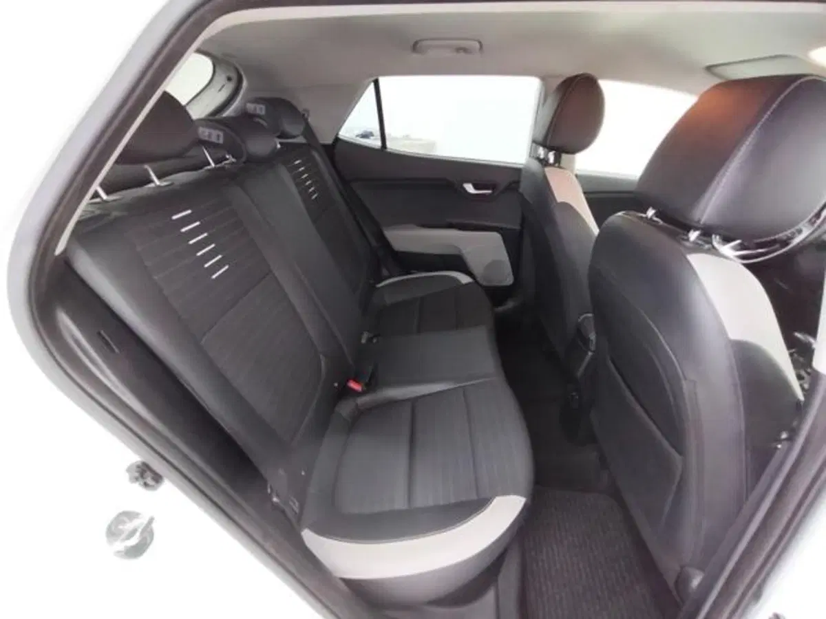 Kia Stonic usata a Como (5)