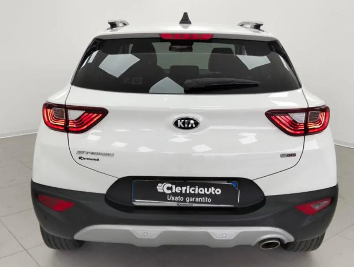 Kia Stonic usata a Como (7)