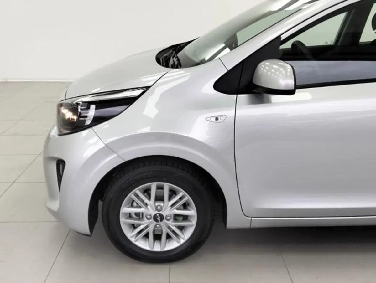 Kia Picanto usata a Como (9)