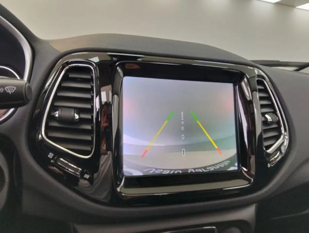 Jeep Compass usata a Como (15)