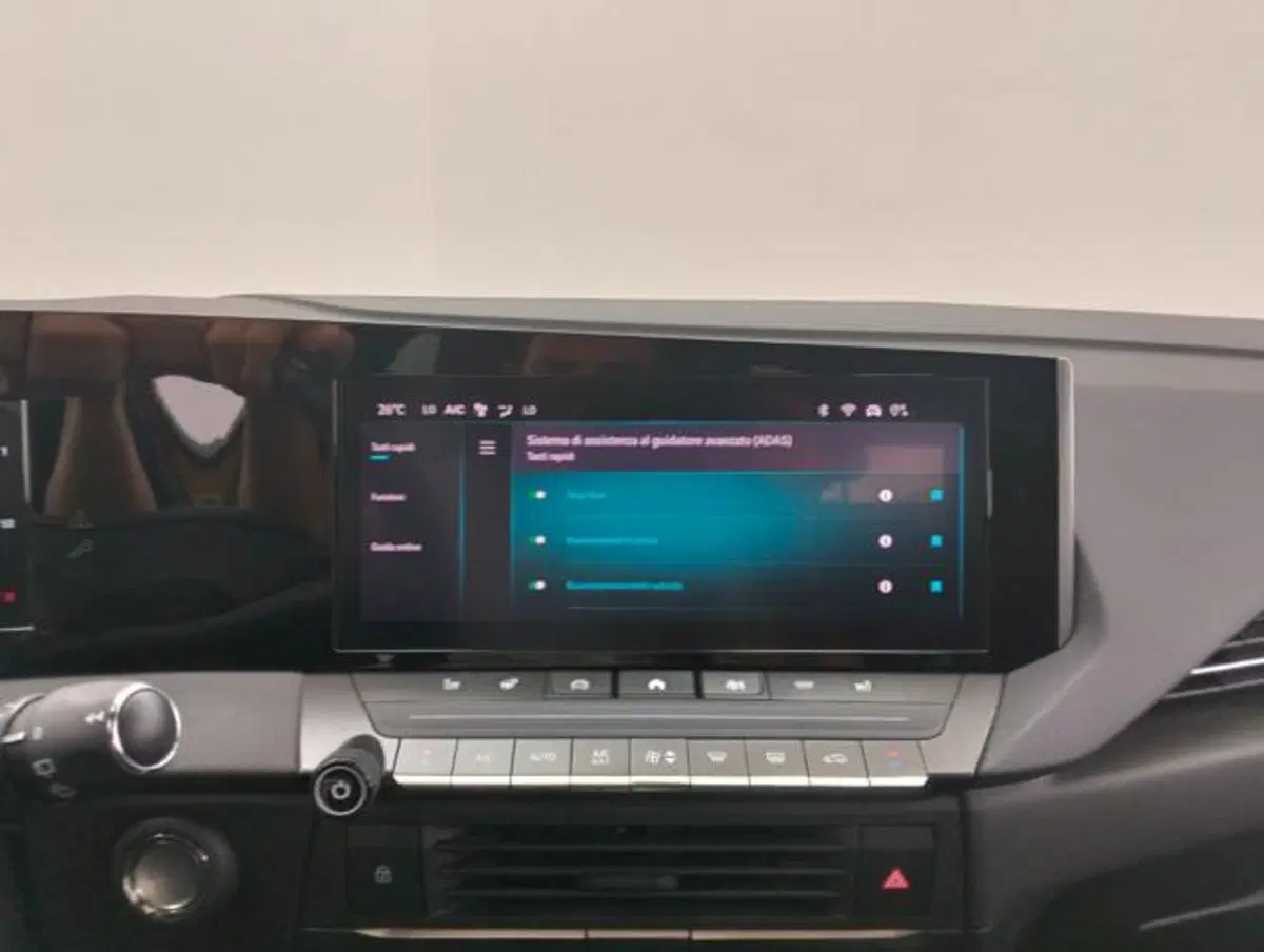 Opel Astra Station Wagon usata a Como (15)