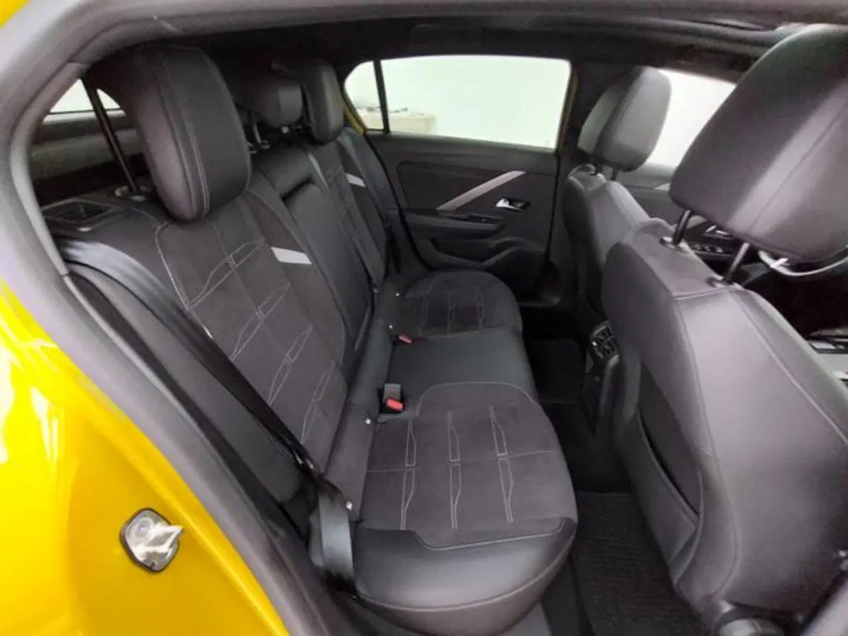 Opel Astra Station Wagon usata a Como (5)