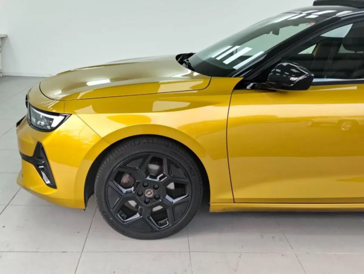 Opel Astra Station Wagon usata a Como (9)