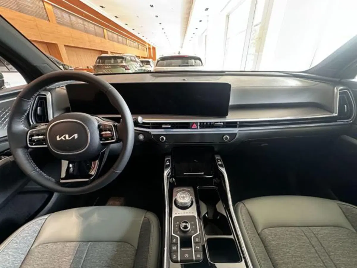 Kia Sorento nuova a Como (4)