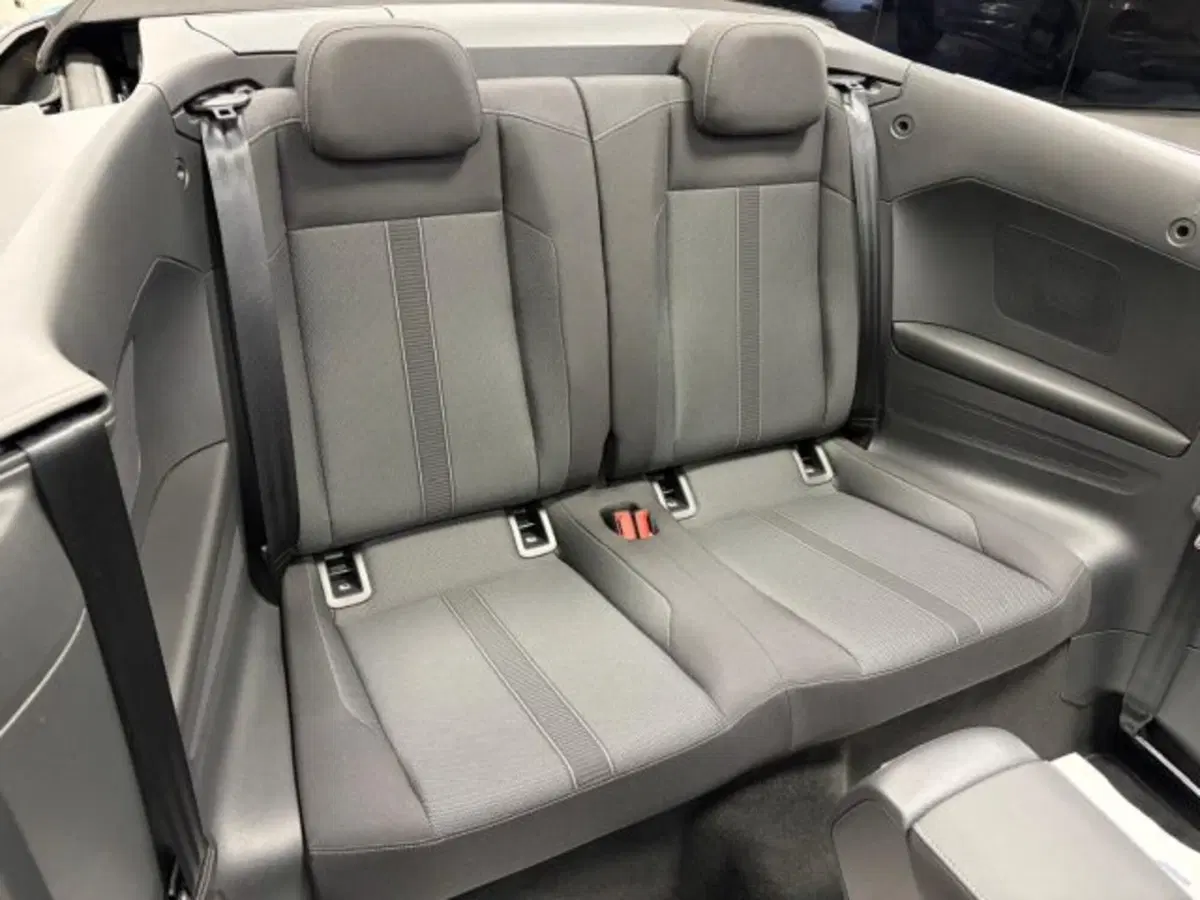 Volkswagen T-Roc Cabrio usata a Cuneo (14)