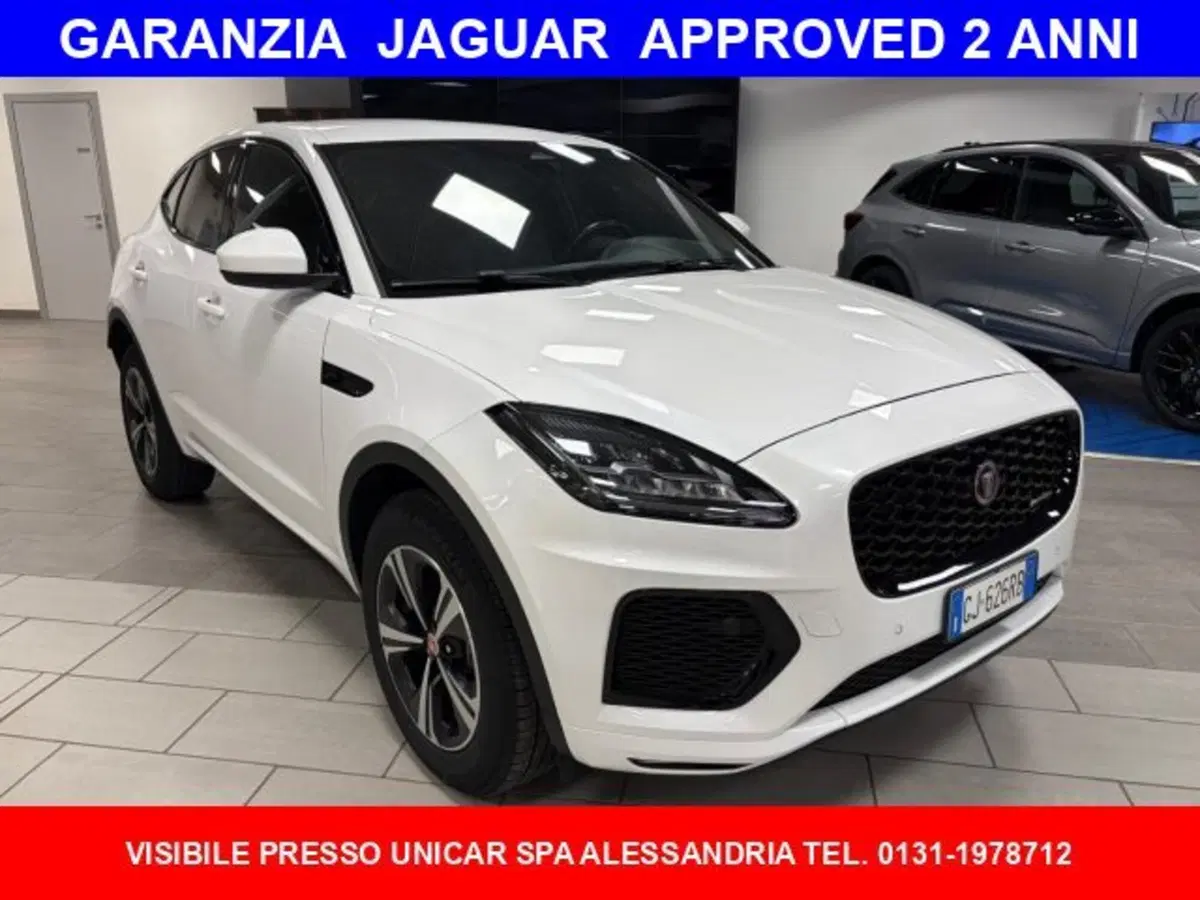 Jaguar E-Pace usata a Cuneo (3)