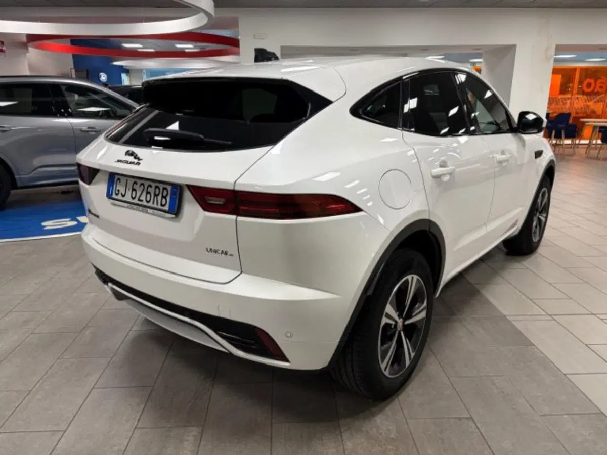 Jaguar E-Pace usata a Cuneo (7)