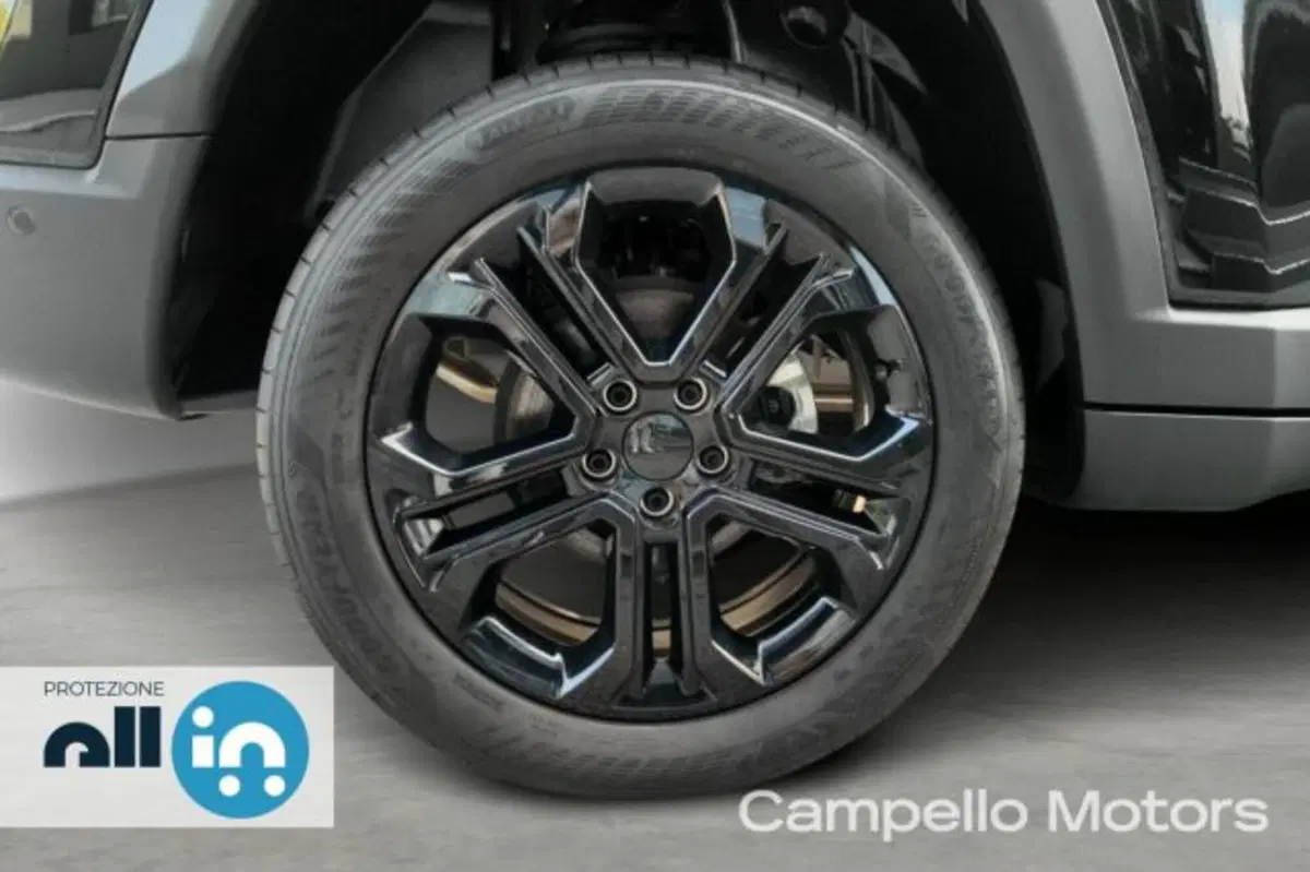 Jeep Compass nuova a Venezia (15)