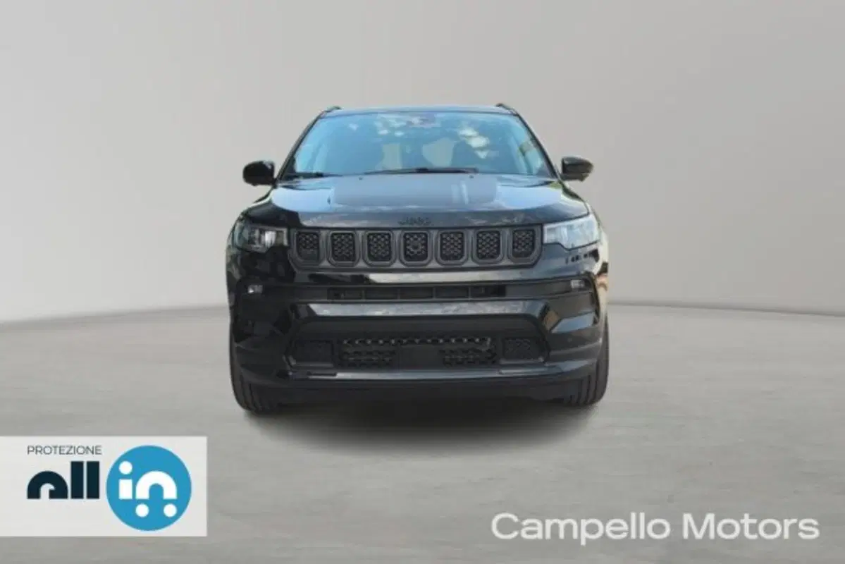 Jeep Compass nuova a Venezia (2)