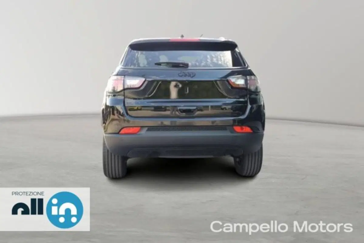 Jeep Compass nuova a Venezia (5)
